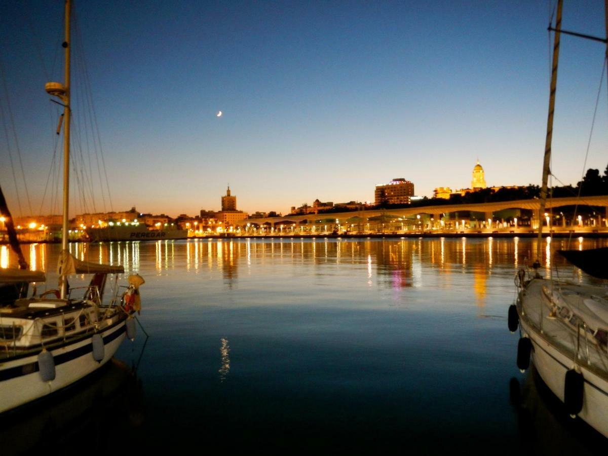 Apartamento Malaga Beach Esterno foto